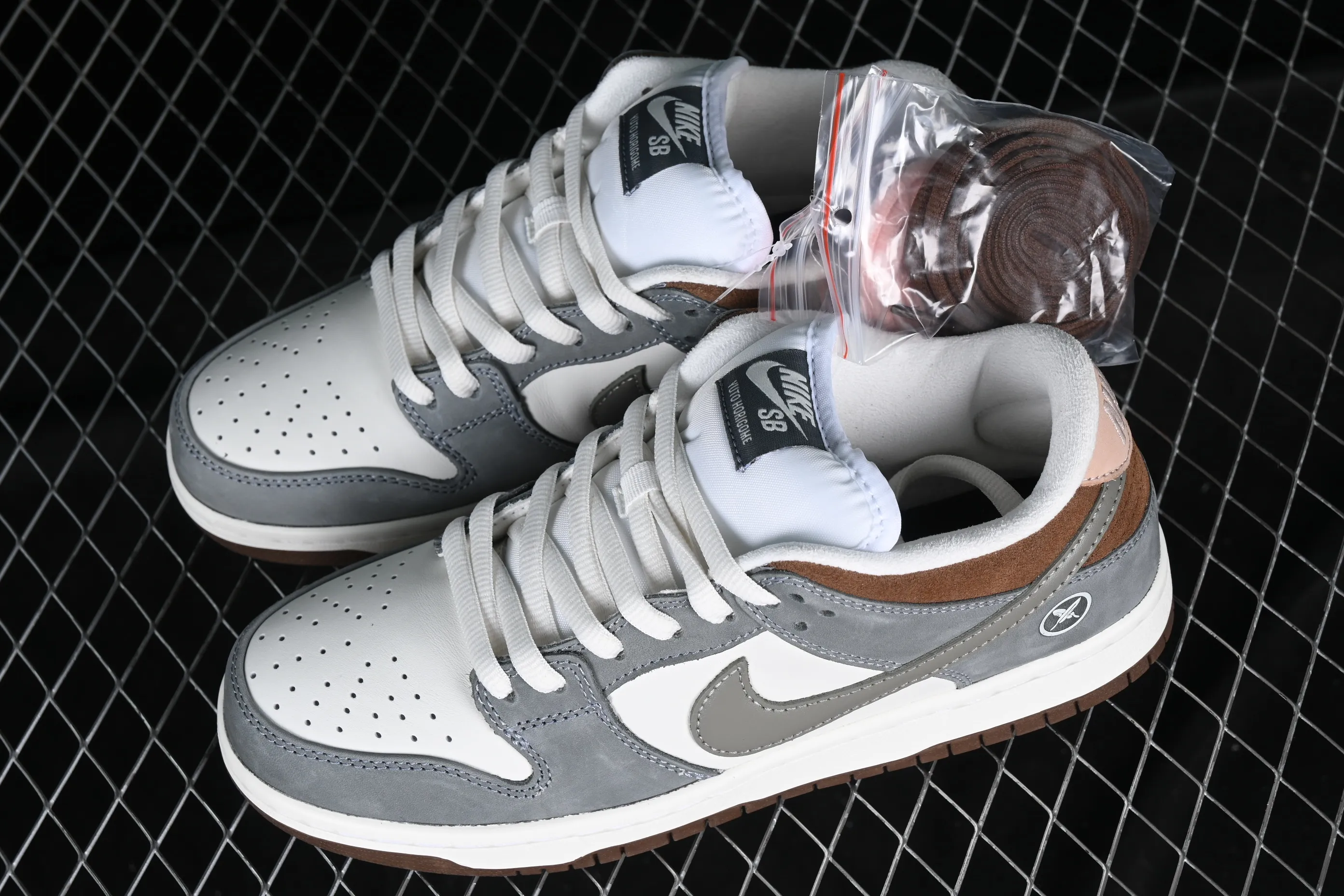All categories Nk SB Dunk Series Nk SB Dunk Low low-top sneakers Yuto Horigome x Nk SB Dunk Low joint model SB low-top casual sports skateboard shoes FQ1180-001